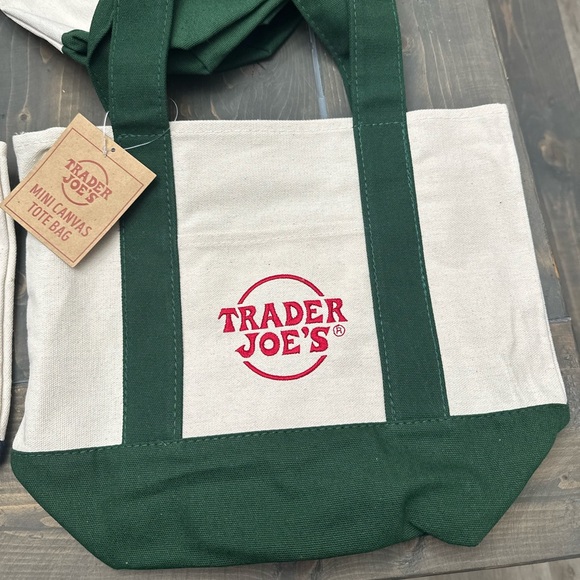 New with tags green Trader Joe’s mini tote - Picture 2 of 2